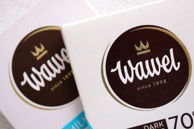 KYIV, UKRAINE - 19 Nisan 2025 Wawel çikolata üretimi. Wawel, Polonya 'nın Krakow şehrinde 1898' de kurulan çikolata ve abur cubur üreten Polonyalı bir şekerleme şirketi.