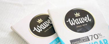 KYIV, UKRAINE - 19 Nisan 2025 Wawel çikolata üretimi. Wawel, Polonya 'nın Krakow şehrinde 1898' de kurulan çikolata ve abur cubur üreten Polonyalı bir şekerleme şirketi.