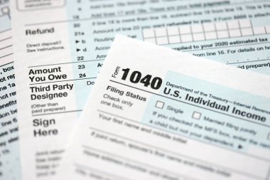 1040 ABD bireysel gelir vergi iade formu yakın çekim. Birleşik Devletler 'in birkaç sayfası vergiden muaf. ABD 'de vergi ödeme ve muhasebe kavramı