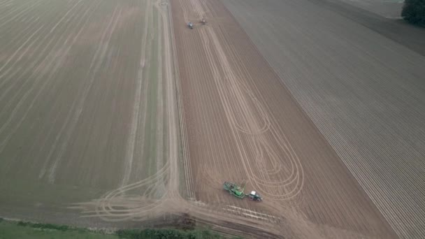 法国西北部农村农场的无人机航拍录像 — 图库视频影像