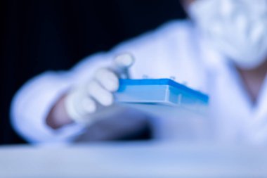 Üretim hattı ilaç endüstrisi. İlaç ve ilaç imalatı, ilaç.