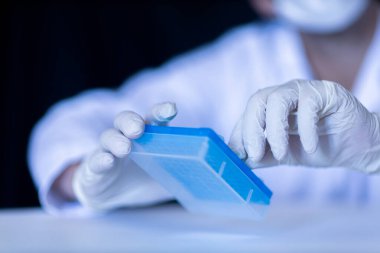 Üretim hattı ilaç endüstrisi. İlaç ve ilaç imalatı, ilaç.