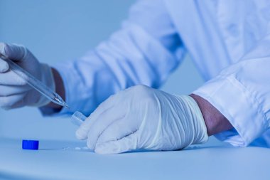 Üretim hattı ilaç endüstrisi. İlaç ve ilaç imalatı, ilaç.