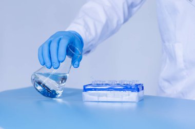 Üretim hattı ilaç endüstrisi. İlaç, ilaç ve ilaç imalatı, ilaç. Laboratuvar