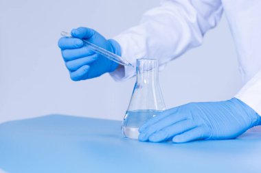 Üretim hattı ilaç endüstrisi. İlaç, ilaç ve ilaç imalatı, ilaç. Laboratuvar