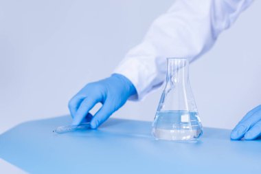 Üretim hattı ilaç endüstrisi. İlaç, ilaç ve ilaç imalatı, ilaç. Laboratuvar