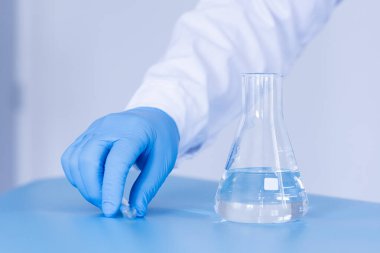 Üretim hattı ilaç endüstrisi. İlaç, ilaç ve ilaç imalatı, ilaç. Laboratuvar