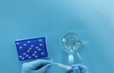 Üretim hattı ilaç endüstrisi. İlaç, ilaç ve ilaç imalatı, ilaç. Laboratuvar