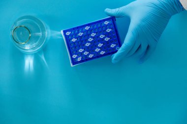 Üretim hattı ilaç endüstrisi. İlaç, ilaç ve ilaç imalatı, ilaç. Laboratuvar