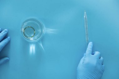 Üretim hattı ilaç endüstrisi. İlaç, ilaç ve ilaç imalatı, ilaç. Laboratuvar