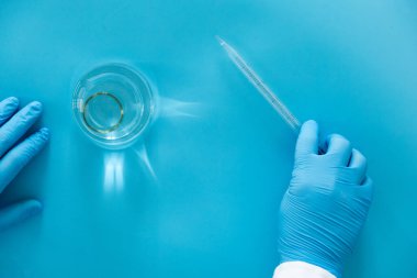 Üretim hattı ilaç endüstrisi. İlaç, ilaç ve ilaç imalatı, ilaç. Laboratuvar