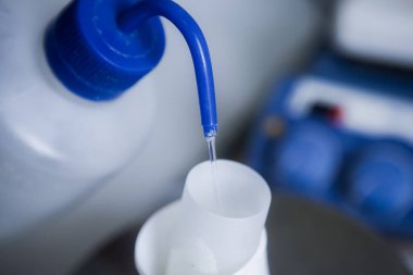 Üretim hattı ilaç endüstrisi. İlaç ve ilaç imalatı, ilaç.