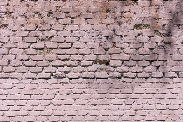 Vecchio Muro Mattoni Con Deformità Dipinte Colore Rosa Pallido Ombre — Foto Stock