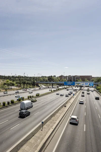 Дорожное Движение Кольцевой Дороге Городе Мадрид — стоковое фото