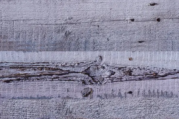 一些用淡淡的粉笔画着的旧木板和木头上的钉子孔和结 — 图库照片