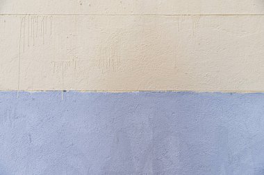 İki farklı renge boyanmış bir beton duvar. Vektör çimento dokusu arkaplanı