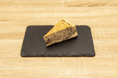 Cheesecake dünyada en çok tüketilen tatlılardan biridir ve belki de süt ürünleri dışında süt ürünleri kullanan en eskilerden biridir.