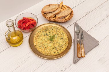 Tuz: Tatları artırmak gereklidir