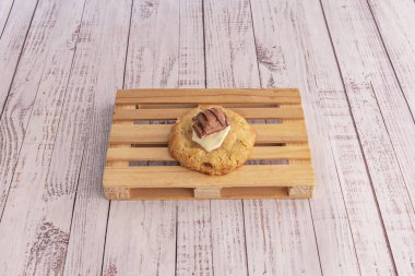  Kurabiyeler çok popüler bir tatlıdır. Atıştırmalık, kahvaltı, tatlı ya da günün herhangi bir saatinde sadece bir arzu gibi çeşitli durumlarda tüketilir.