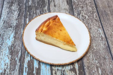 Kremalı peynirli kek, sınırları ve nesilleri aşan bir tatlı türüdür.