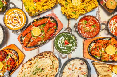 Hint mutfağı, alt kıtanın coğrafyası kadar muazzam bir zenginlik, çeşitlilik ve karmaşıklıkla dolu bir mutfak evrenidir.