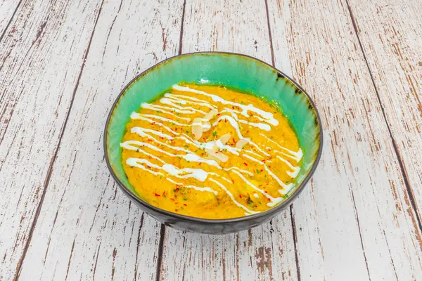 Hint diasporası bu mutfağın yayılmasında çok önemli bir rol oynadı.