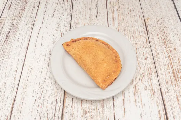 Bugün, börekler ve börekler evrimleşmeye devam ediyor. Gelenek güçlü kalırken, yeniliğe de yer vardır..