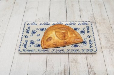 Bugün, börekler ve börekler gelişmeye devam ediyor.