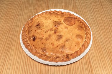 Klasik İspanyol böreği, özellikle Galiçyalı olanı.