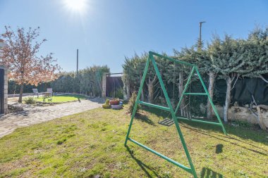 Salıncaklar: Saf eğlencenin ötesinde, sallanmak denge duygusunu geliştirmeye yardımcı olur