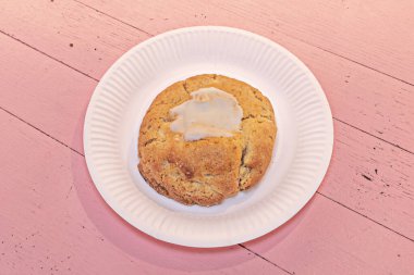 Çikolatalı fındıklı kurabiyeler: Dayanılmaz bir tost tadında fındık ezmesi ve fındıklı fındık ezmesi