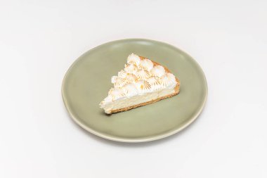 Lemon Meringue Tart: Sitrik asit ve altın İtalyan kremasının mükemmel bir kombinasyonu