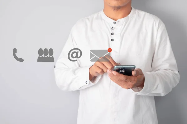 Businessman Holding Smartphone Mail Icon Customer Support Concept — Stock Photo, Image