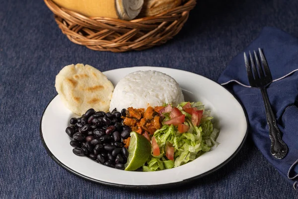 Casado Plat Typique Costa Rica Avec Riz Haricots Légumes Assiette — Photo