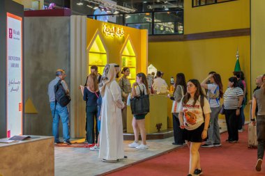 Buenos Aires, Arjantin - 2 Nisan 2025: Riyad Şehir Standı Buenos Aires Kitap Fuarında.