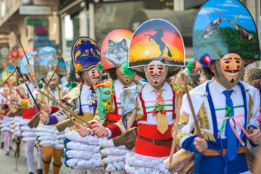 Cigarrones de los Carnavales de Verin, Ourense, Spain. Los carnavales de Verin son una fiesta considerada de interes turistico nacional y atraen a miles de turistas para disfrutar de esta fiesta popular y tan colorida. 