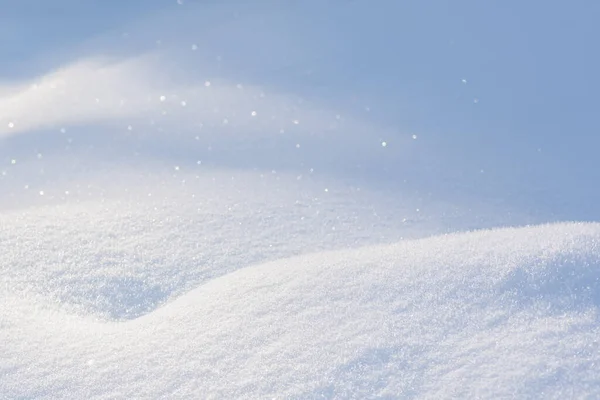 Bílý Sníh Slunci Jasného Mrazivého Dne Stíny Sněhu Jasné Zasněžené — Stock fotografie