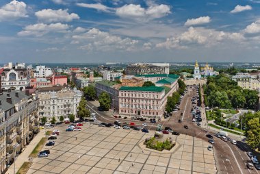 Kyiv 'in (Ukrayna) en eski meydanlarından biri.