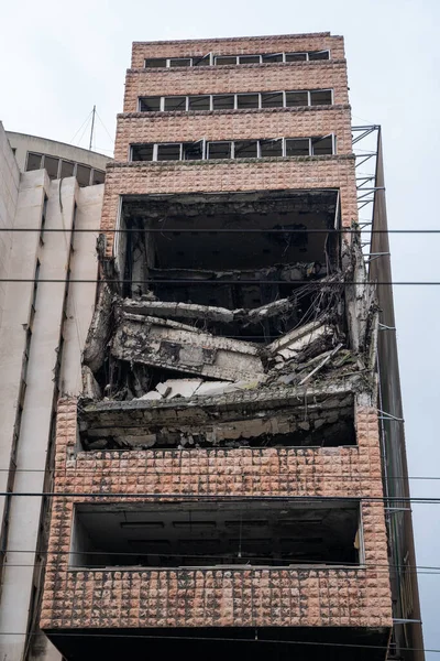 Après Les Bombardements Otan Bâtiment Ministère Yougoslave Défense Été Endommagé — Photo