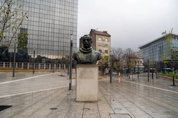 Monument Dimitrije Tucovic Sur Place Slavija Belgrade Serbie 1Er Avril — Photo