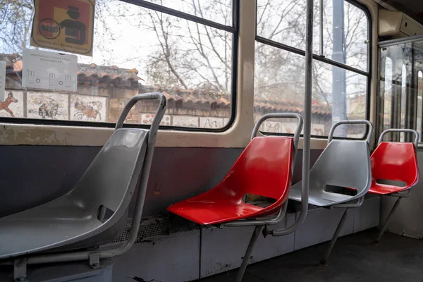 Leere Sitze Der Alten Straßenbahn Belgrad Belgrad Serbien April 2023 — Stockfoto