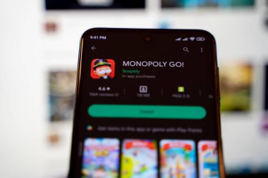 Monopoly Go, Google Play 'de mobil oyun. Ankara, Türkiye - 28 Nisan 2023.