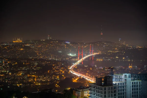Νυχτερινή Θέα Της Γέφυρας Βοσπόρου Και Βοσπόρου Κωνσταντινούπολη Τουρκία Μαΐου — Φωτογραφία Αρχείου