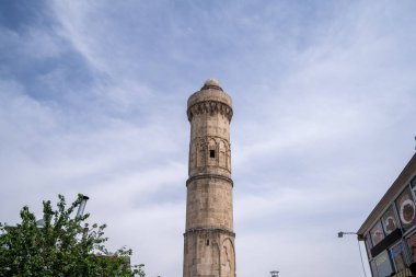 Şanlıurfa 'daki Pazar Camii minaresi..