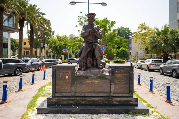 Estátua Tibbiyeli Hikmet Boran Distrito Kordon Izmir Turquia Julho 2023 — Fotografia de Stock