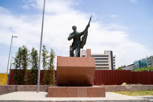 Hasan Tahsin Monument Uitzicht Konak Square Ook Bekend Als First — Stockfoto