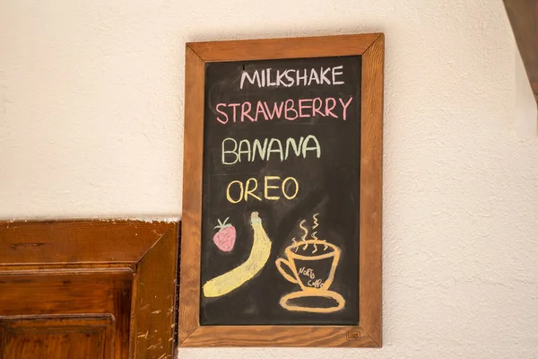 Names Milkshakes Sign Wall Cafe — Stock Photo, Image
