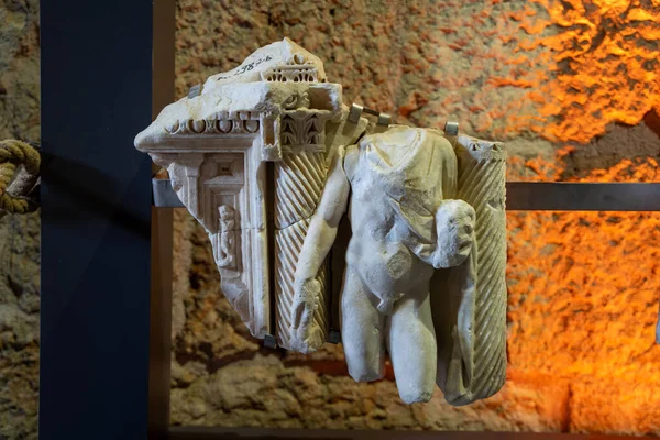 Marmurowe Fragmenty Sarkofagu Znalezione Kościele Mikołaja Wystawie Muzeum Cywilizacji Lyckiej — Zdjęcie stockowe