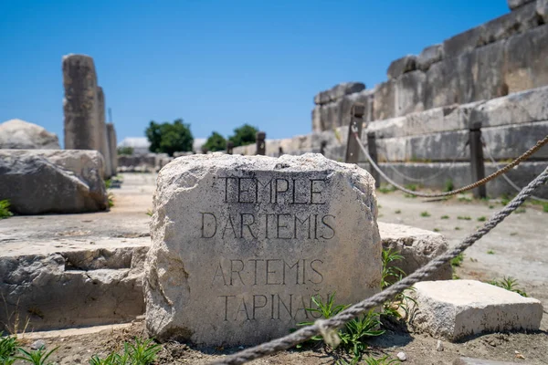 Ruinas Del Templo Artemisa Antigua Ciudad Letoon Letoon Fue Centro —  Fotos de Stock