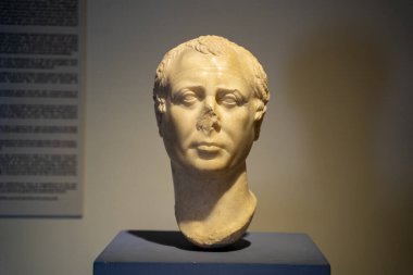 Bergama Müzesindeki Pergamon 'dan Diodoros Pasparos' un büstü. İzmir, Türkiye - 23 Temmuz 2023.